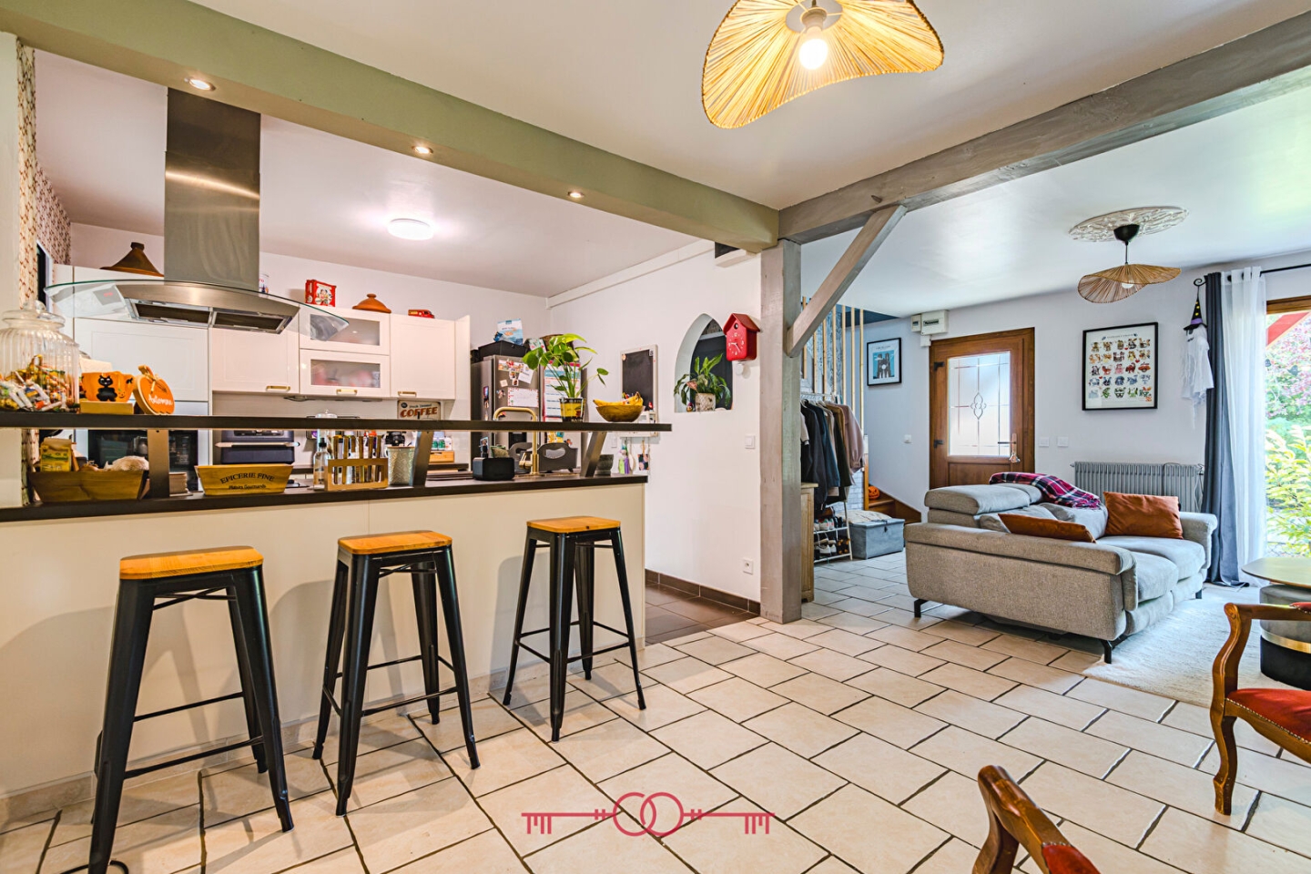 Maison 8 pièces à Champigny - photo 1