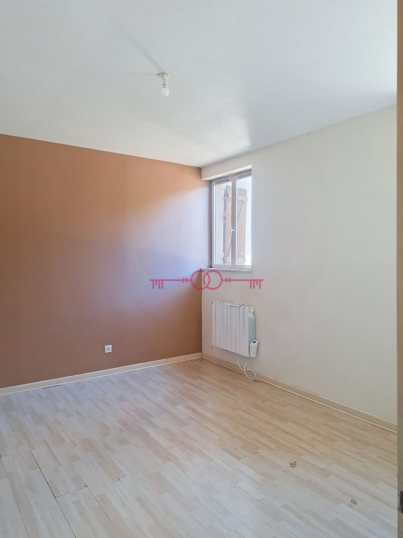 Appartement 2 pièces à Bar le duc - photo 6