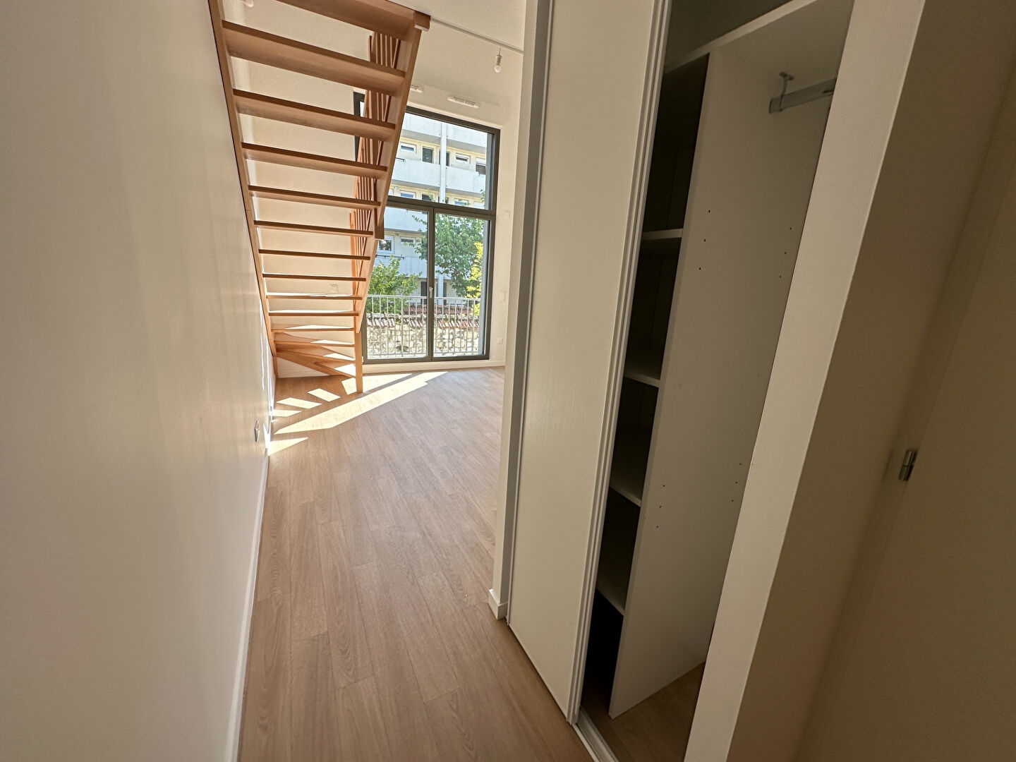Appartement 1 pièces à Reims - photo 4