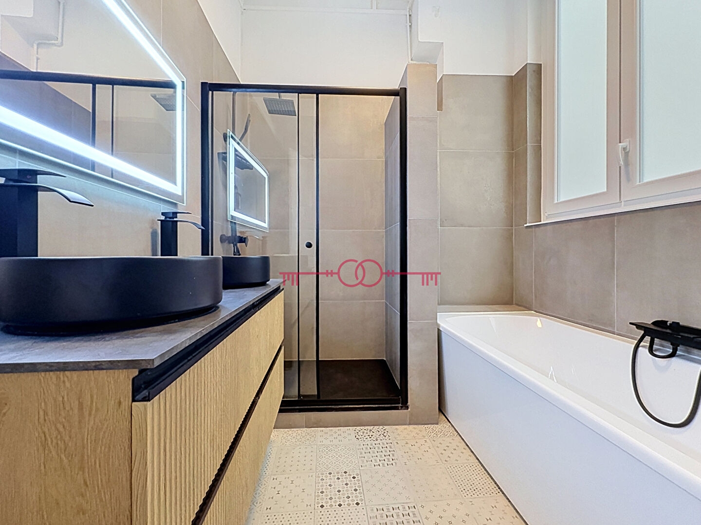 Appartement 6 pièces à Reims - photo 3