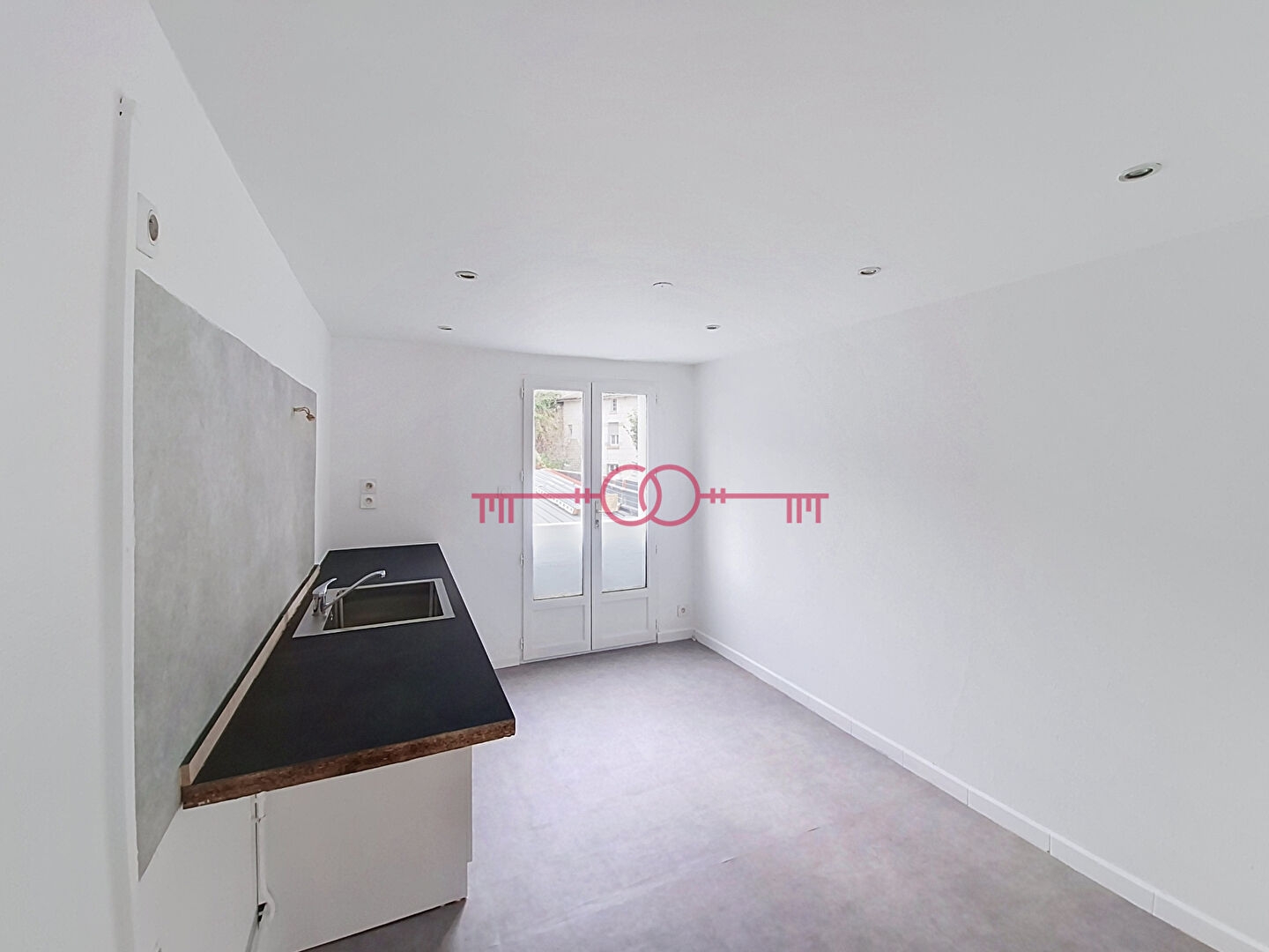 Appartement 5 pièces à Chalons en champagne - photo 3