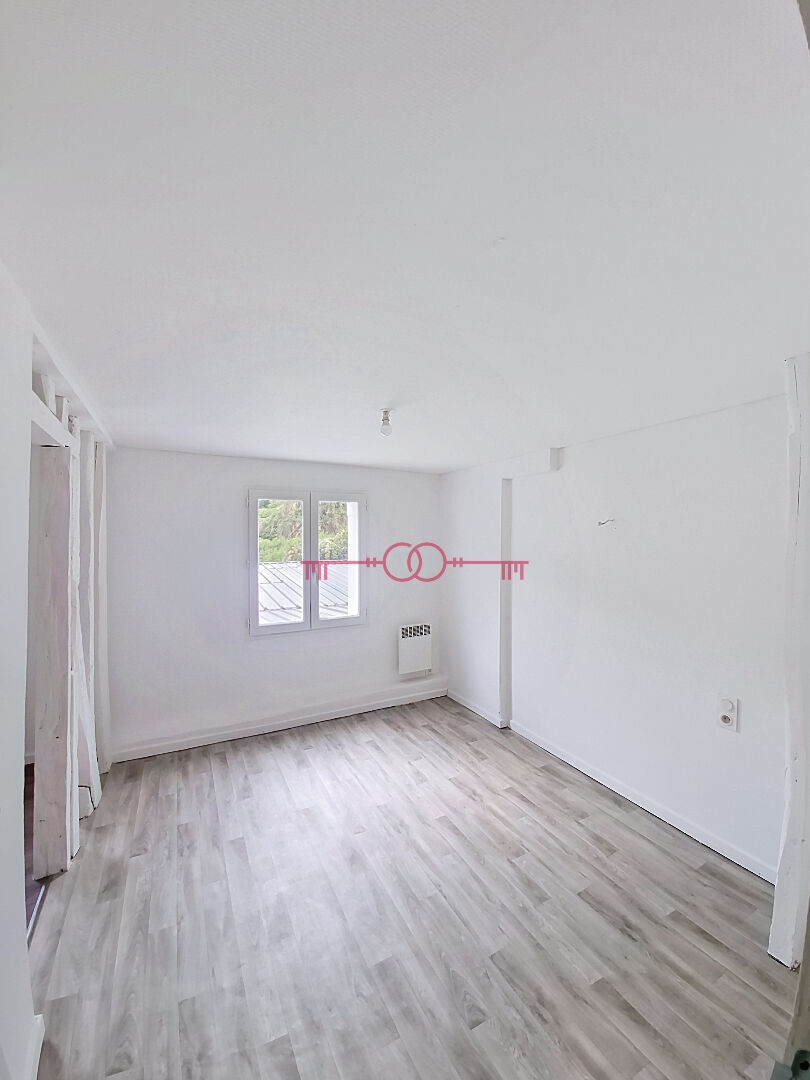 Appartement 5 pièces à Chalons en champagne - photo 7