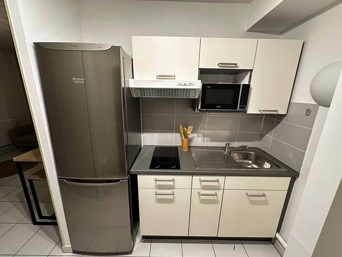 Appartement 1 pièces à Reims - photo 3