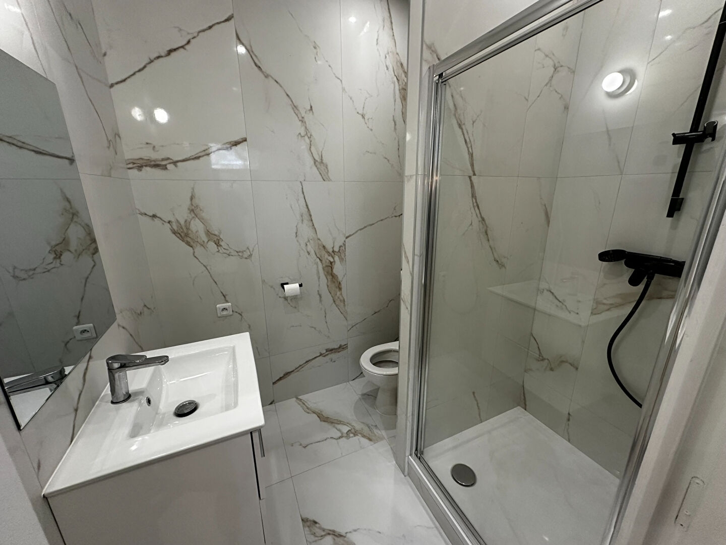 Appartement 1 pièces à Reims - photo 4