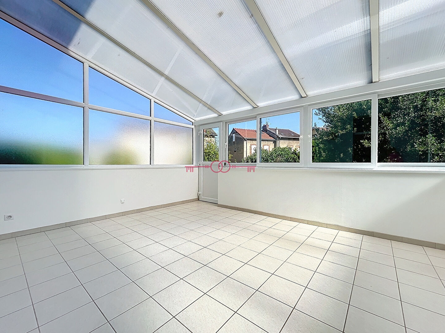  À VENDRE EN EXCLUSIVITÉ - MAISON DE TYPE 4 - ÉPERNAY - photo 1