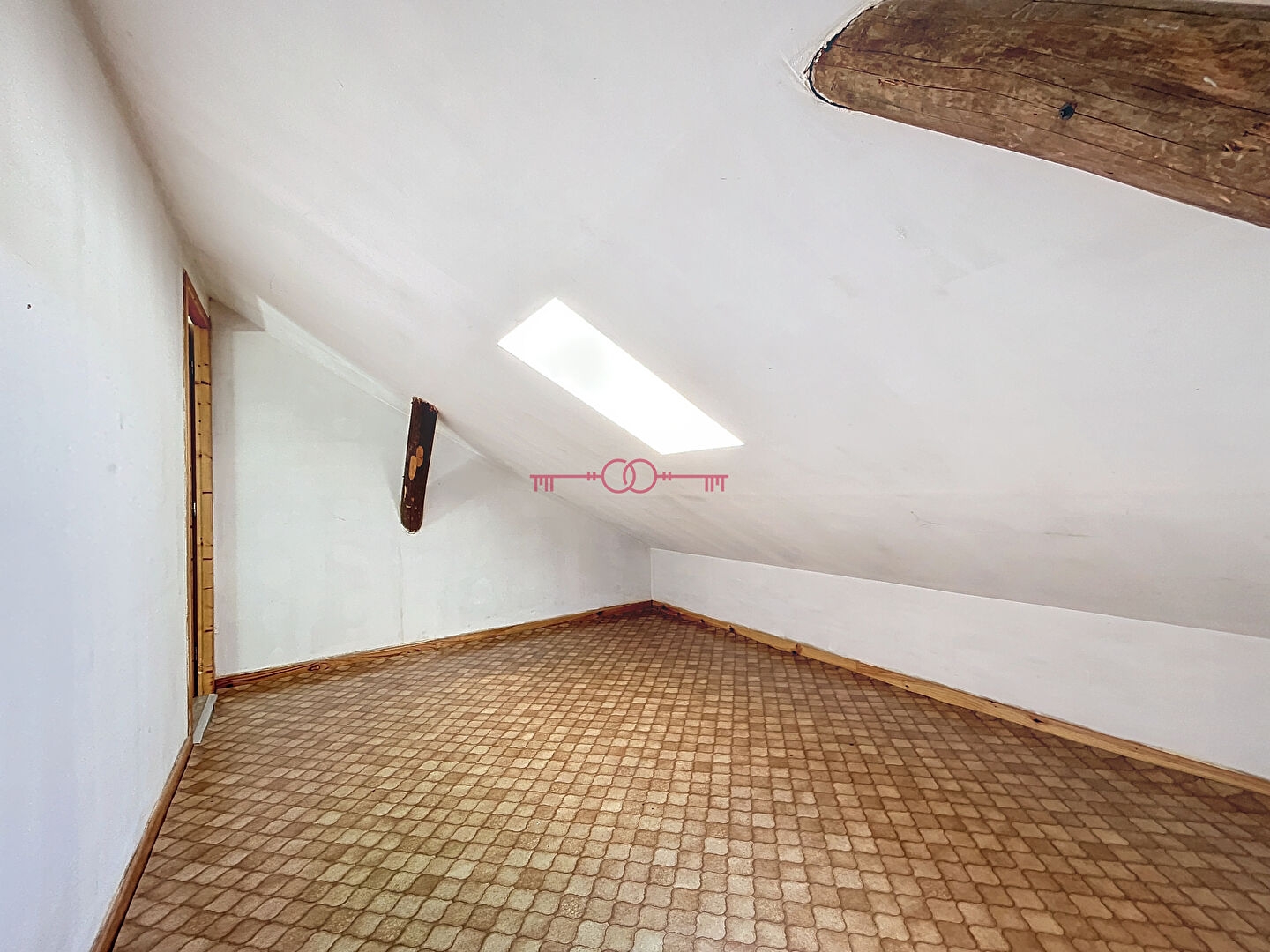  À VENDRE EN EXCLUSIVITÉ - MAISON DE TYPE 4 - ÉPERNAY - photo 12