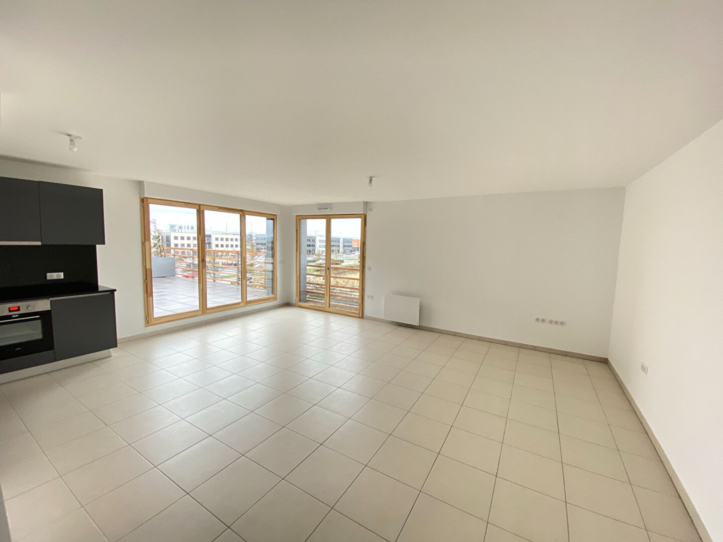 Appartement 4 pièces à Bezannes - photo 1