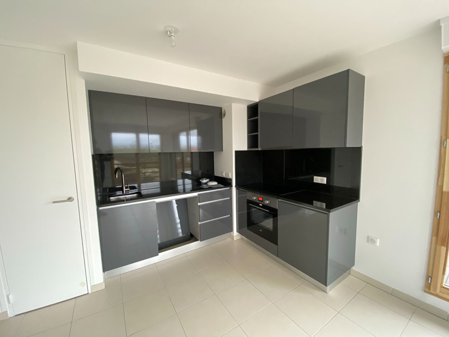 Appartement 4 pièces à Bezannes - photo 3