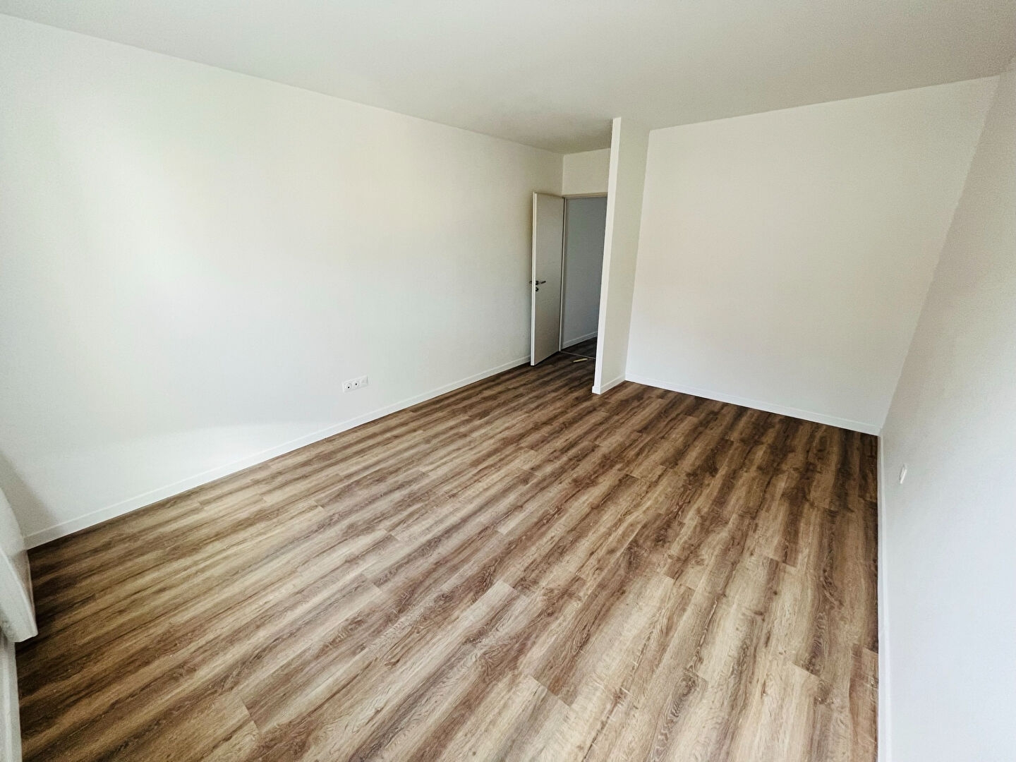  Appartement Reims 3 pièce(s) 66.72 m2 - photo 10