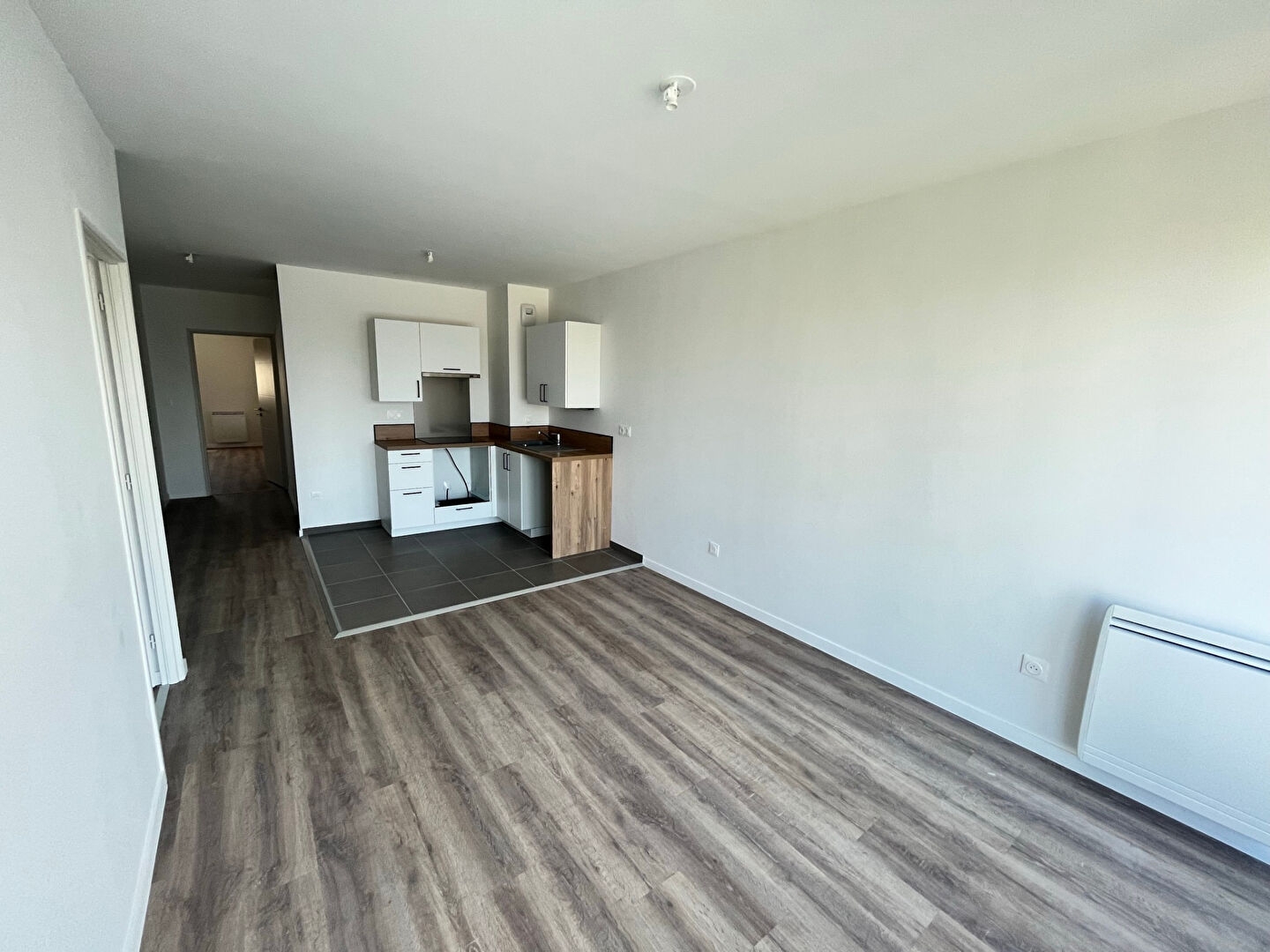  Appartement Reims 3 pièce(s) 66.72 m2 - photo 2