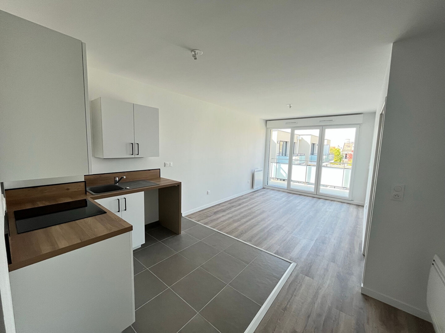  Appartement Reims 3 pièce(s) 66.72 m2 - photo 3