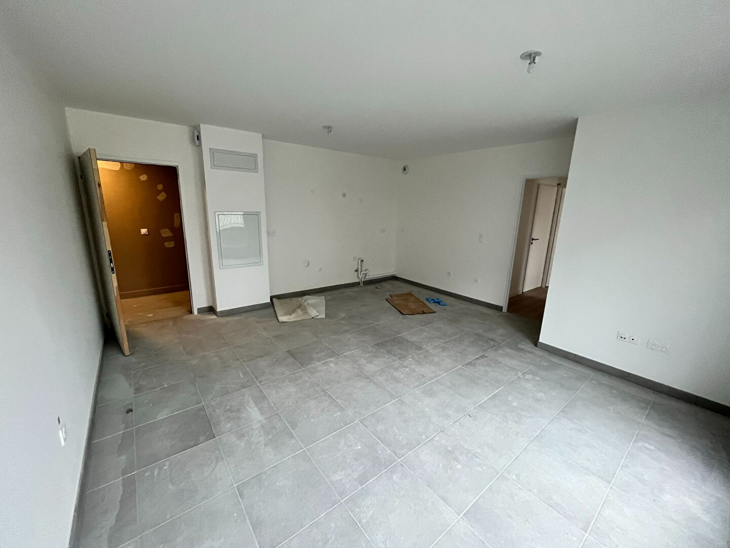 Appartement 3 pièces à Reims - photo 2