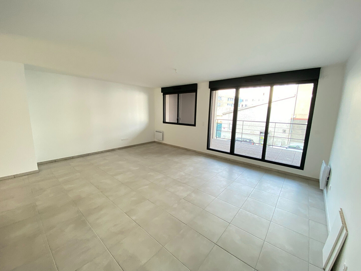 Appartement 3 pièces à Reims - photo 2