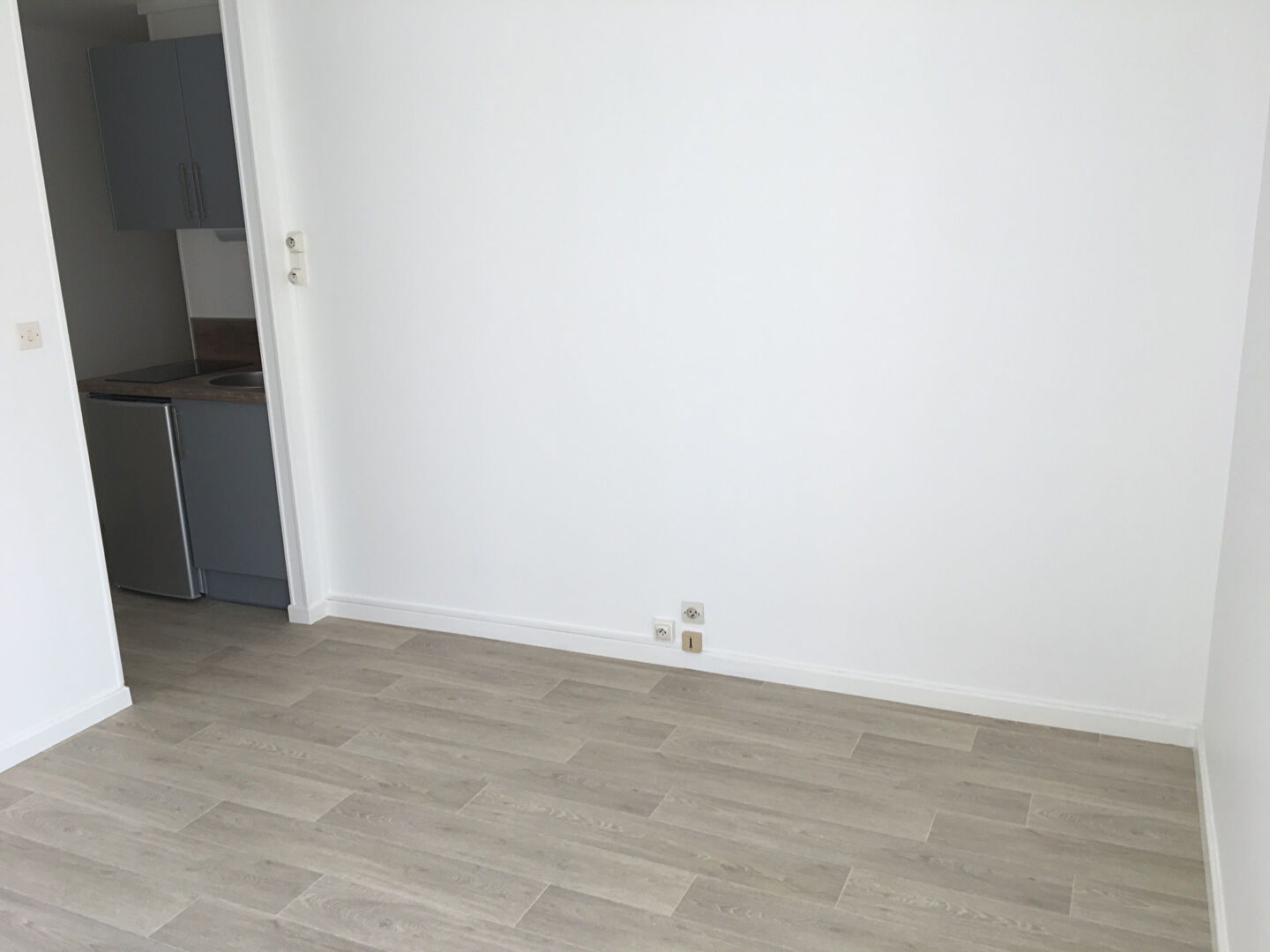 Appartement 1 pièces à Reims - photo 4