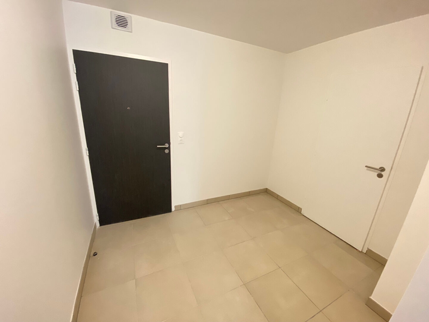  Hyper centre dans la résidence MIRA - photo 4