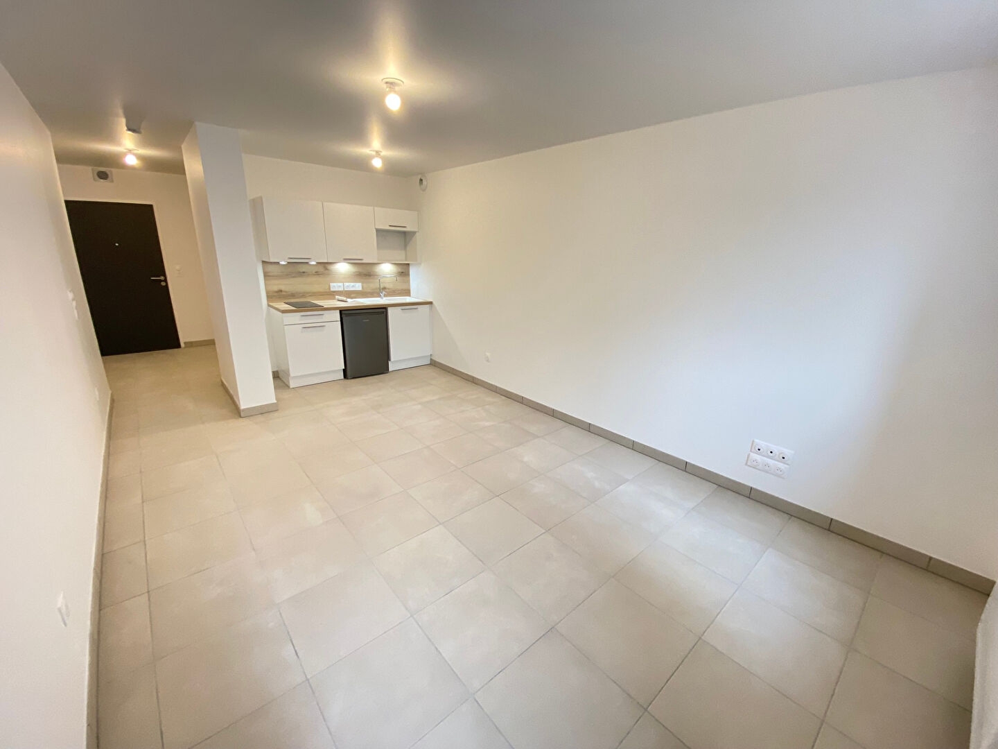  Hyper centre dans la résidence MIRA - photo 6