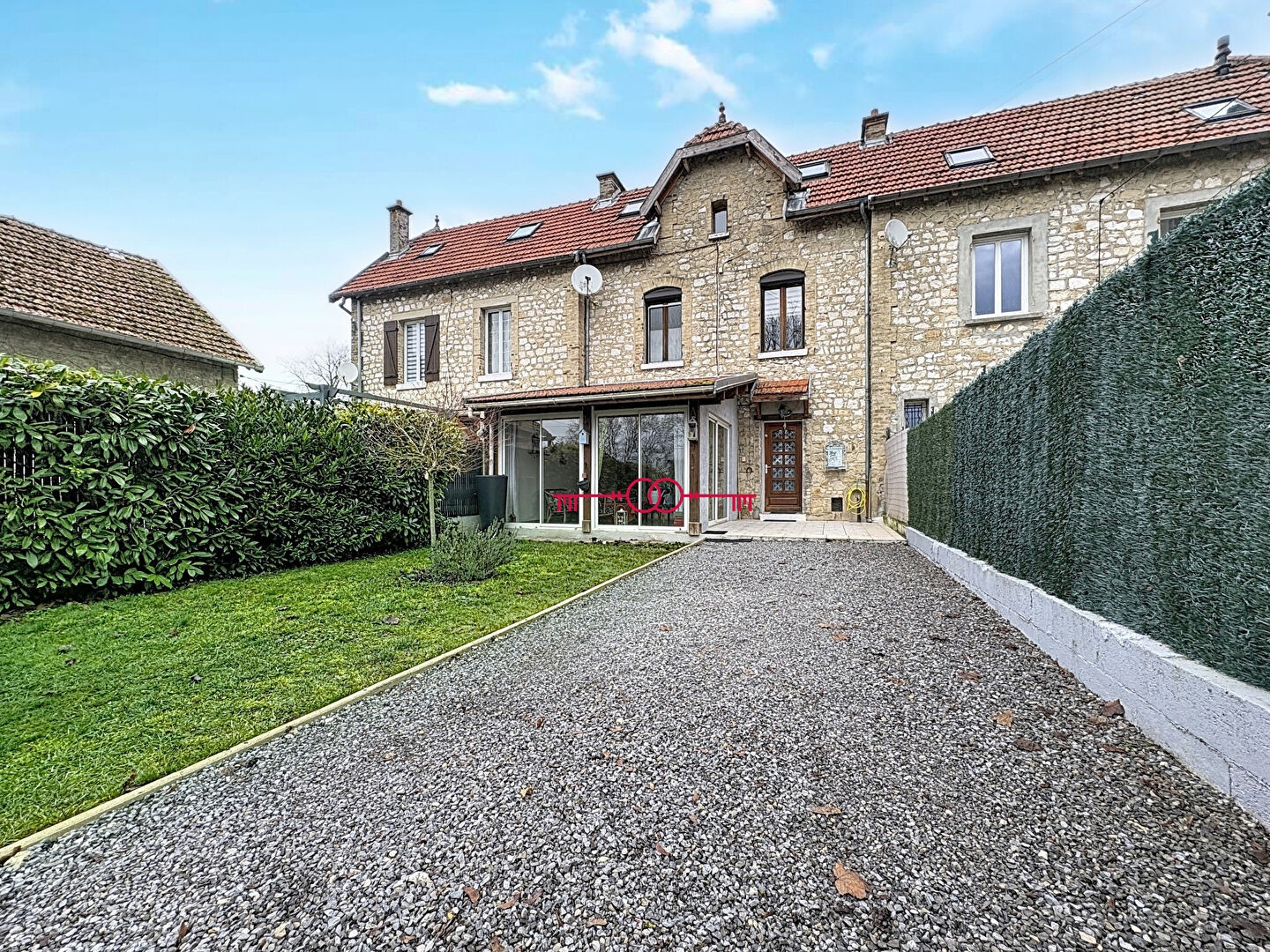 Maison 4 pièces à Courcy - photo 12