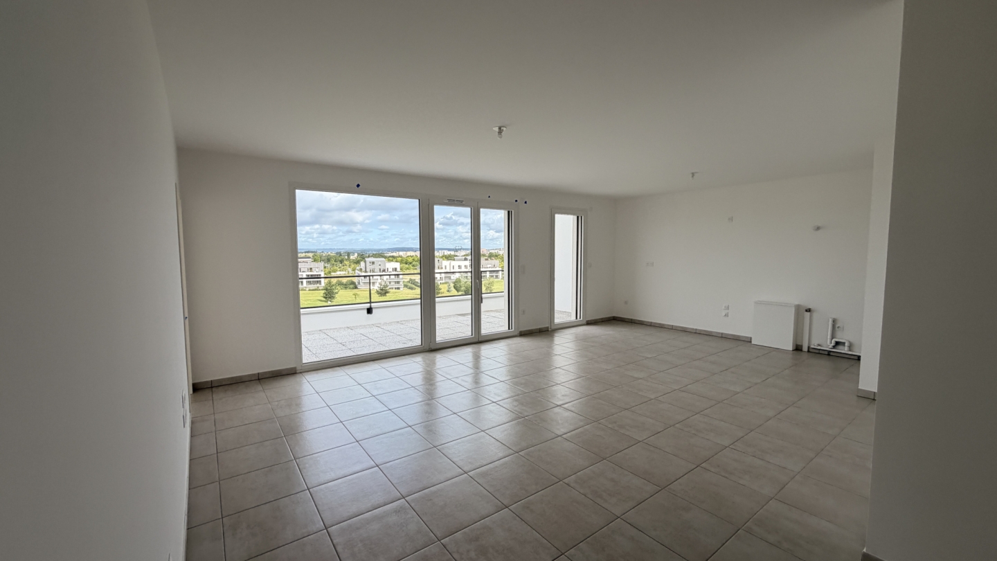 Appartement 5 pièces à Bezannes - photo 22