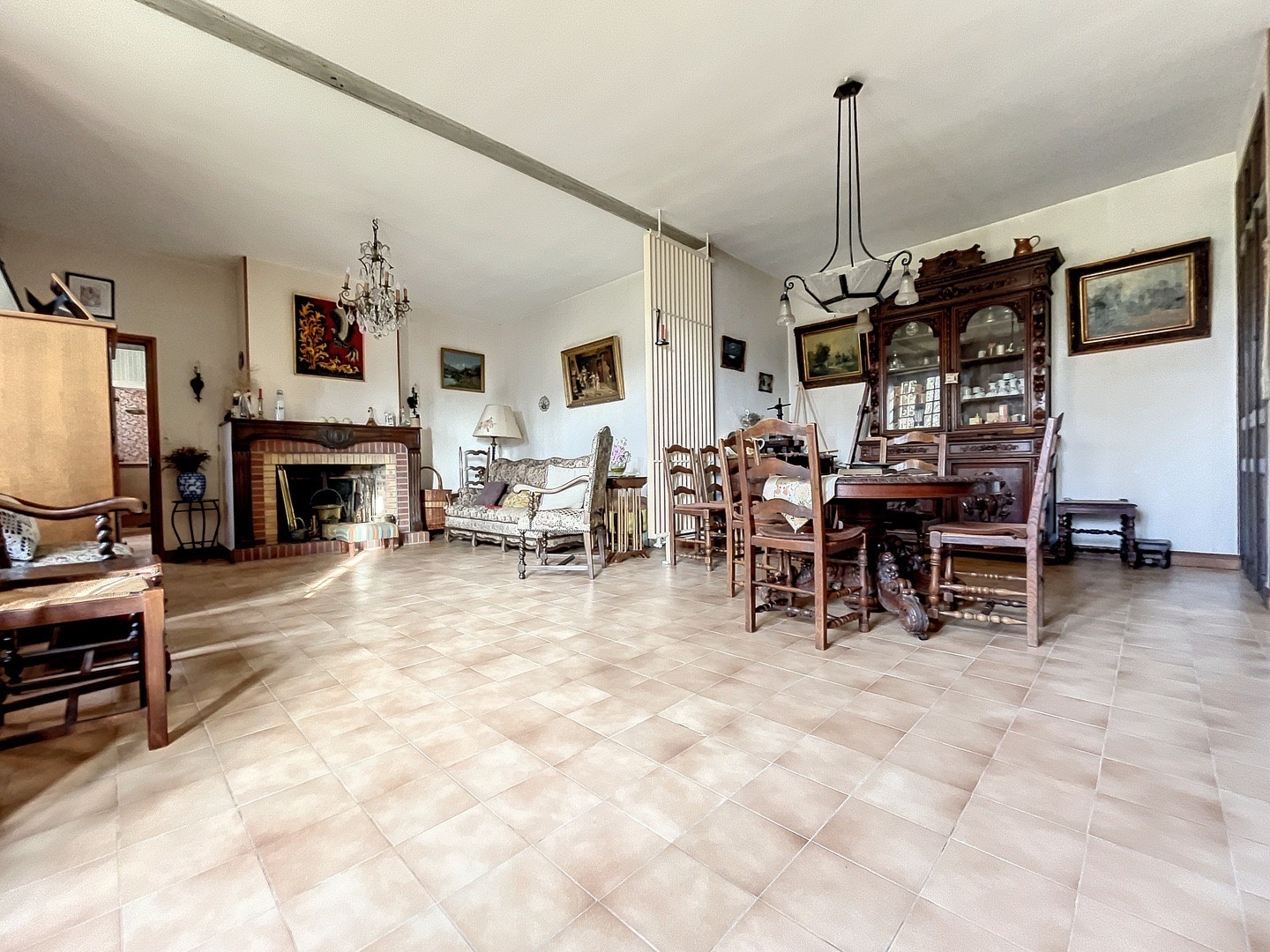 Maison 7 pièces à Faverolles et coemy - photo 4