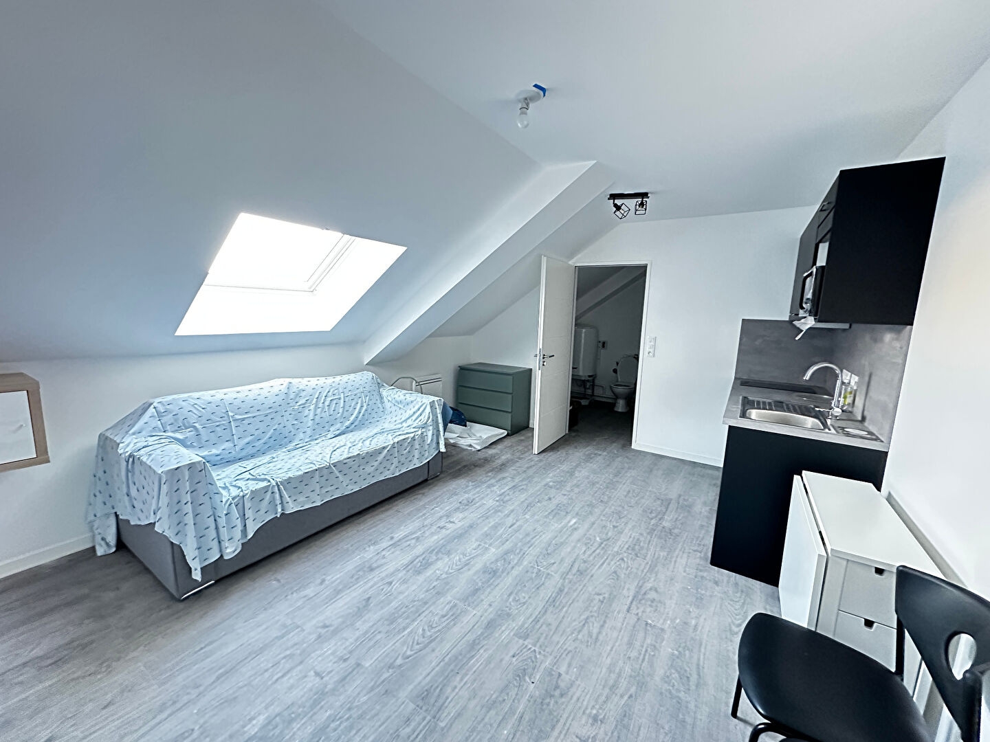 Appartement 1 pièces à Reims - photo 2