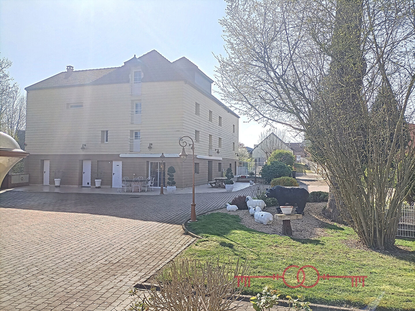 Propriété 9 pièces à Reims - photo 3