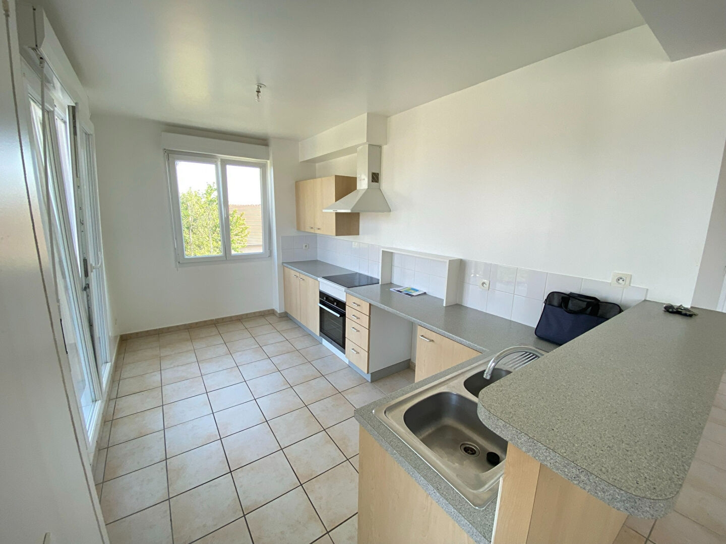 Appartement 4 pièces à Witry les reims - photo 4