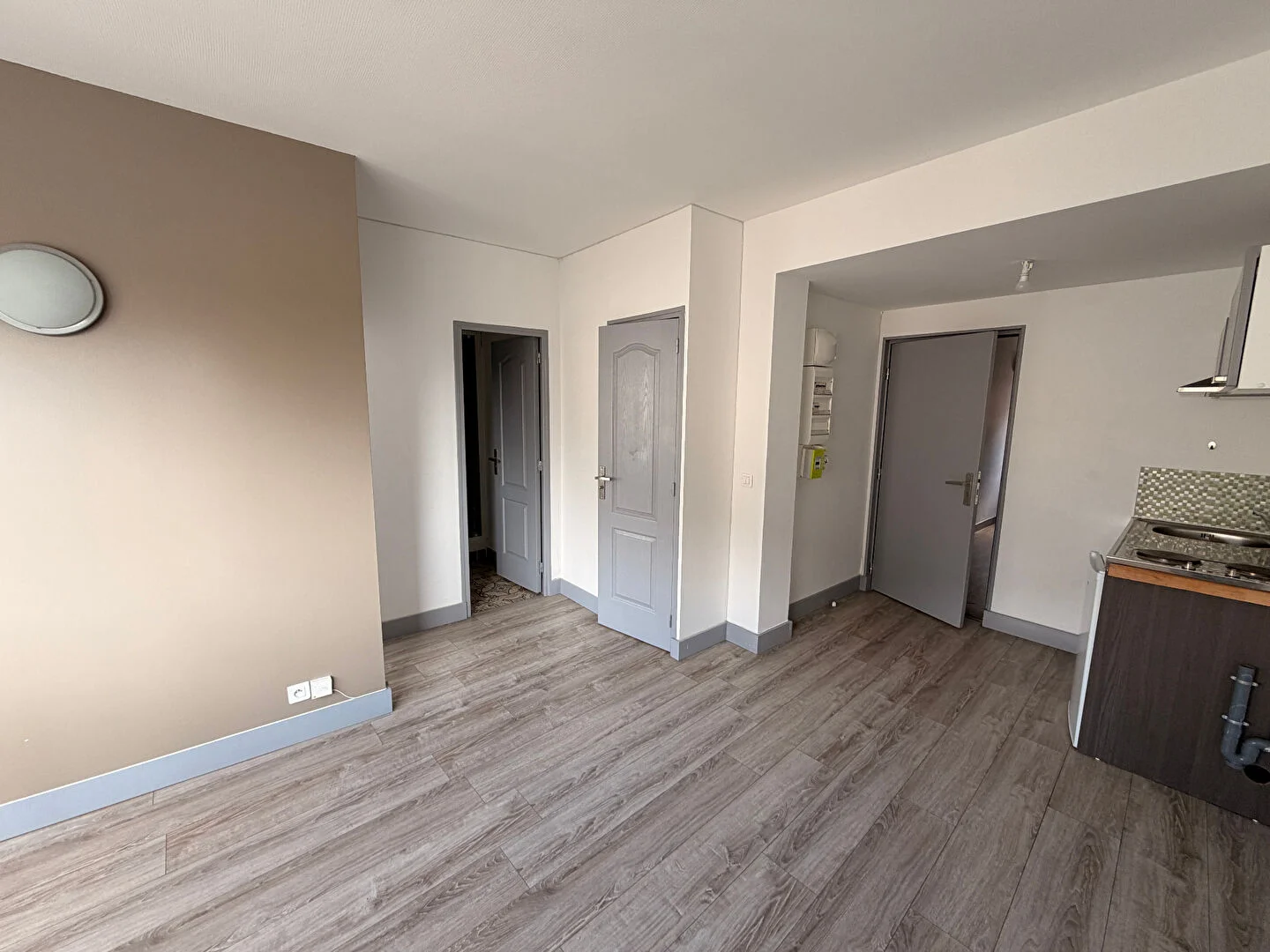Appartement 1 pièces à Reims - photo