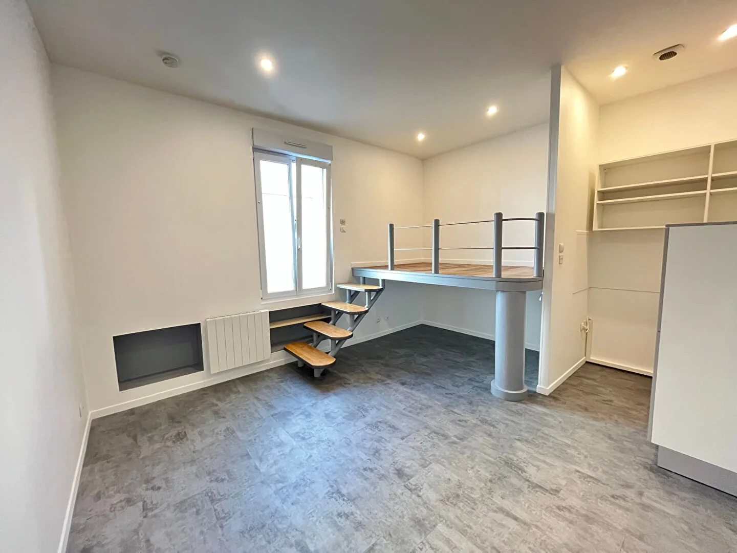 Appartement 1 pièces à Reims - photo