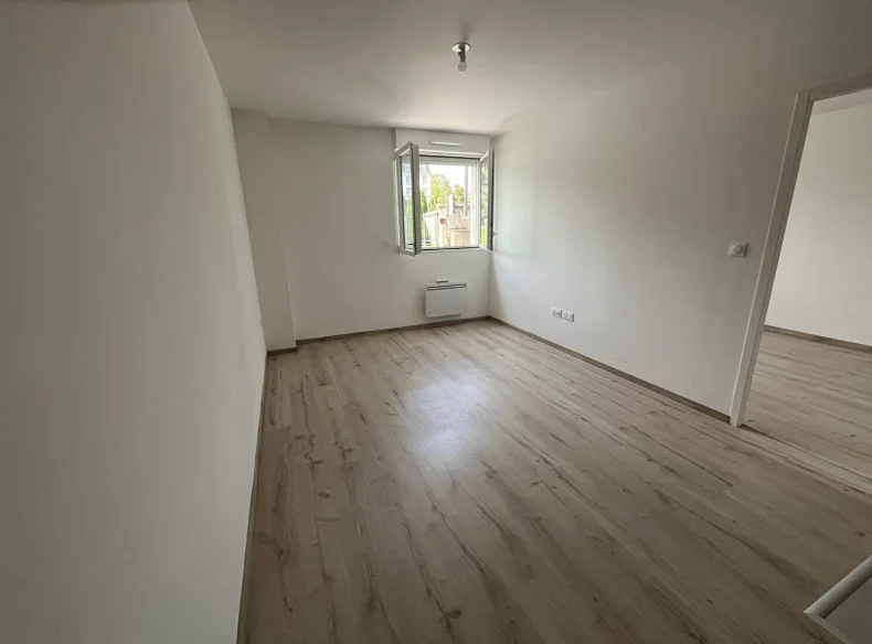 Appartement 2 pièces à Reims - photo 2