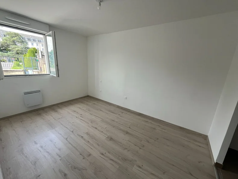 Appartement 2 pièces à Reims - photo 4