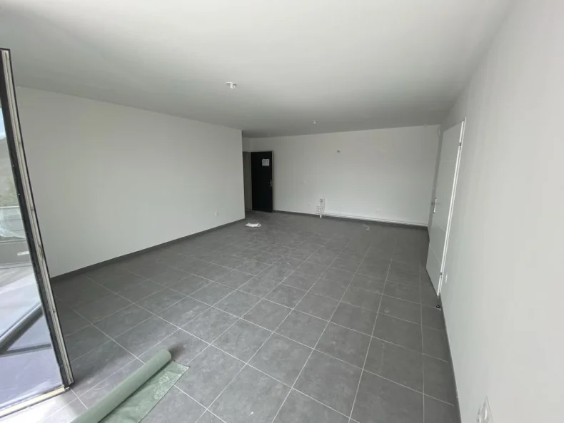 Appartement 3 pièces à Reims - photo 2