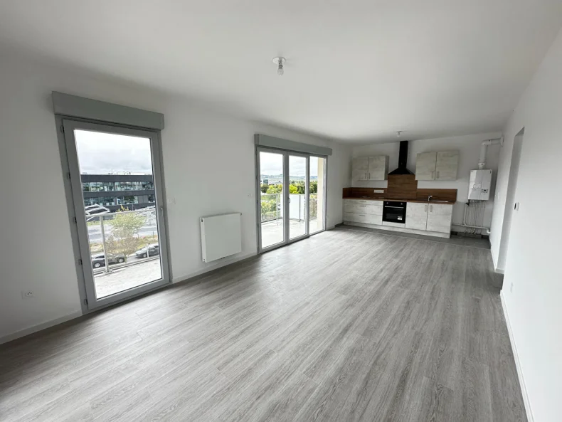 Appartement 3 pièces à Bezannes - photo 2