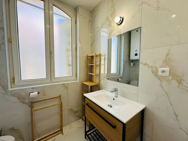 Appartement 1 pièces à Reims - photo 4