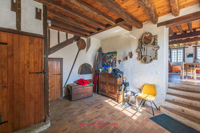 Maison 9 pièces à Coulonges cohan - photo 1