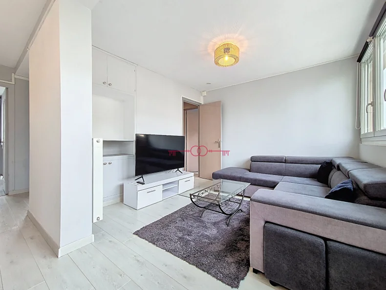 Appartement 4 pièces à Reims - photo 3