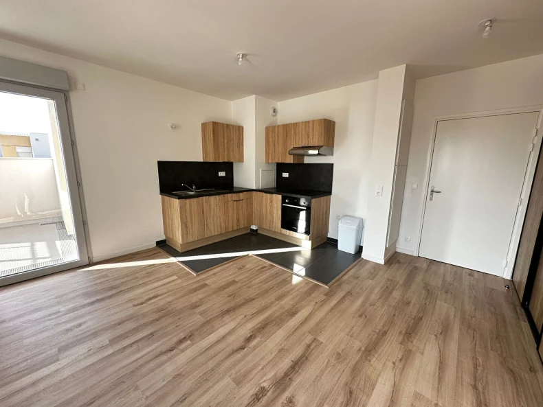 Appartement 3 pièces à Reims - photo 1