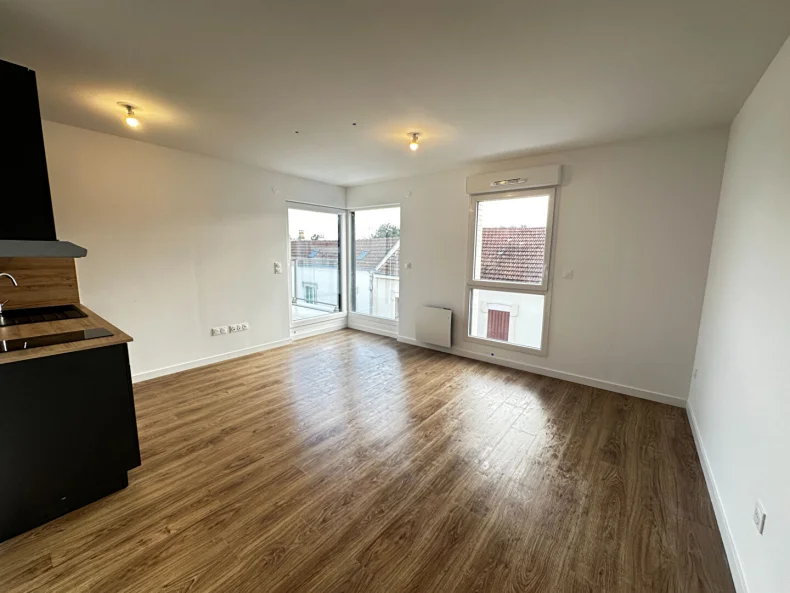 Appartement 1 pièces à Reims - photo 3