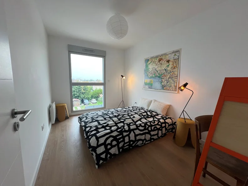 Appartement 4 pièces à Reims - photo 4