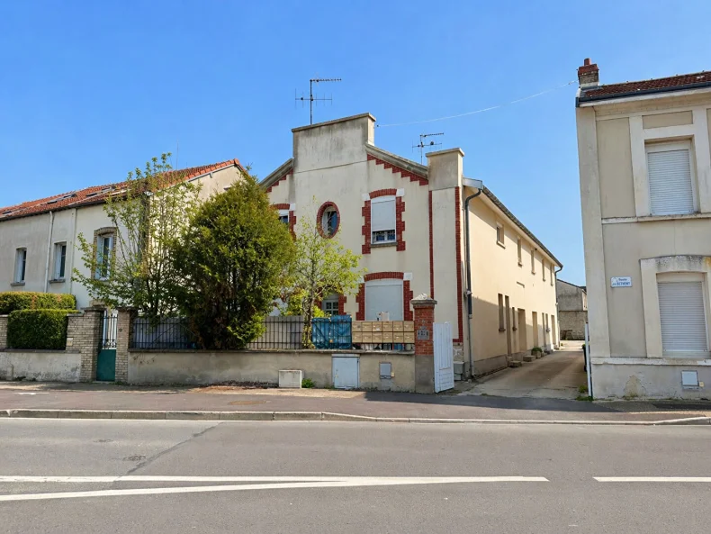 Immeuble  pièces à Betheny - photo 1