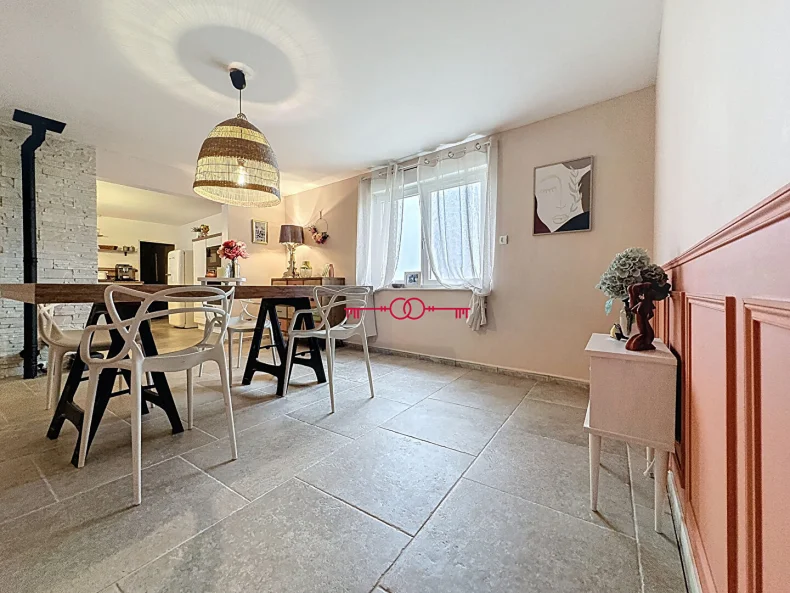 Maison 6 pièces à Chamery - photo 2