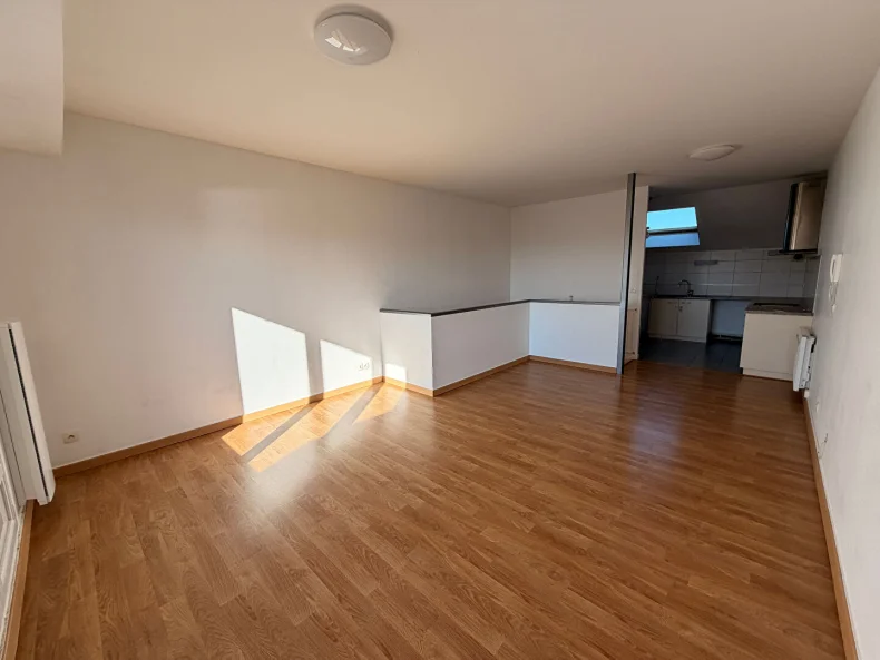 Appartement 4 pièces à Witry les reims - photo 1