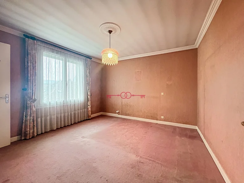 Appartement 4 pièces à Reims - photo 4