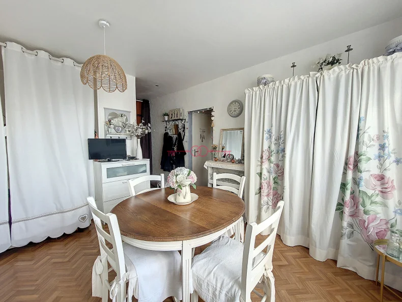 Appartement 1 pièces à Reims - photo 2