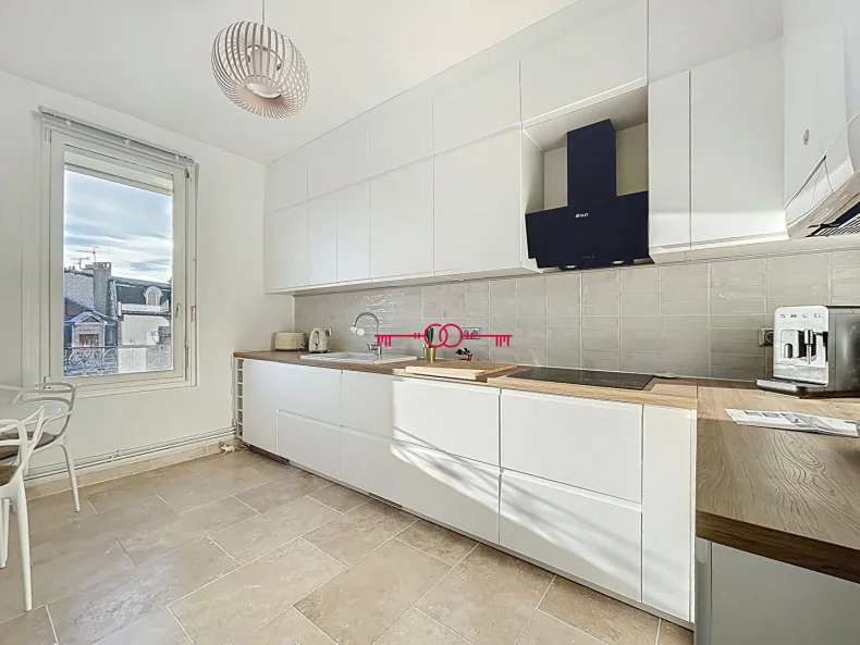 Appartement 4 pièces à Reims - photo 3