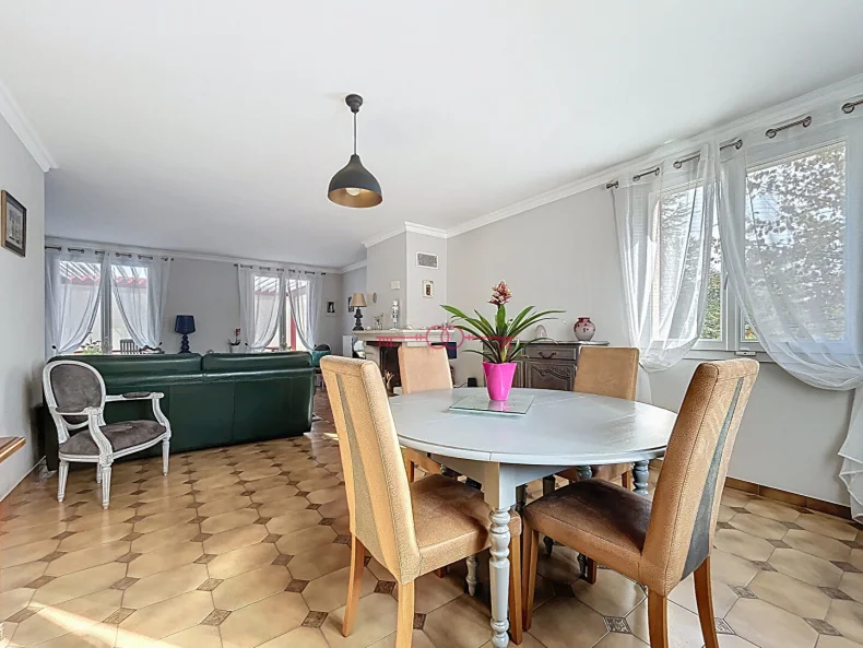 Maison 6 pièces à Tinqueux - photo 2