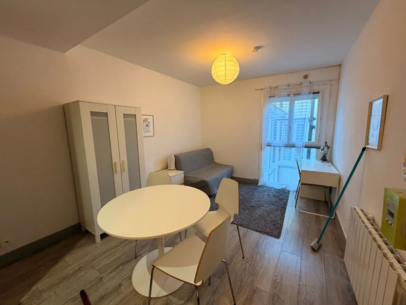 Appartement 1 pièces à Reims - photo 2