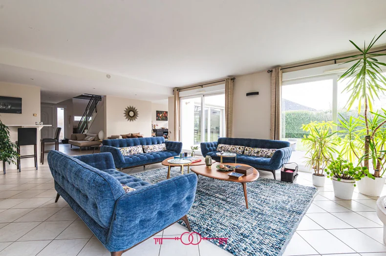 Maison 7 pièces à Gueux - photo 1