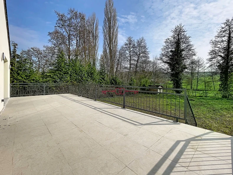 Maison 5 pièces à Bouleuse - photo 2