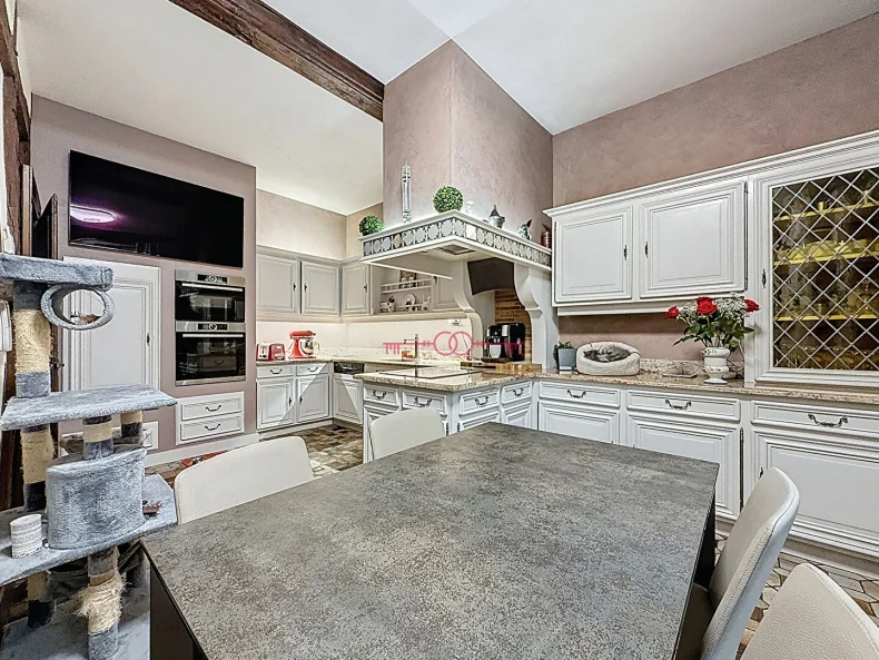 Maison bourgeoise 8 pièces à Sainte menehould - photo 1