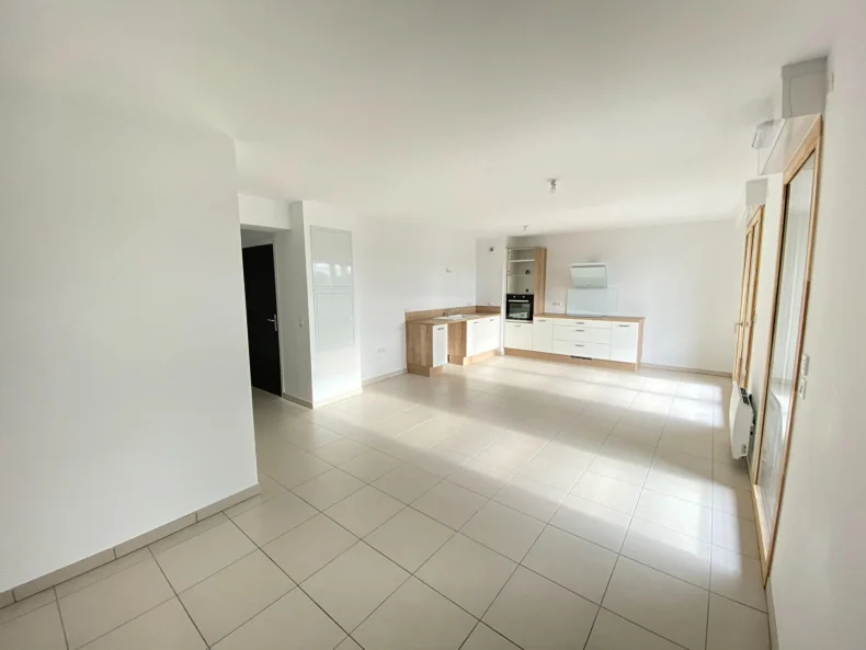 Appartement 3 pièces à Bezannes - photo 3